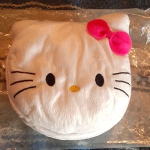 Hello Kitty Plush Head Dbd or CD Holder New